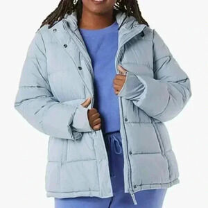 Women's XL Amazon Essentials Women's Heavyweight Long-Sleeve Hooded Puffer Coat